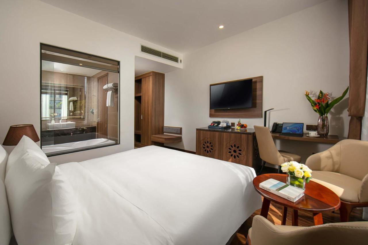 Nesta Hotel Da Nang Exterior foto