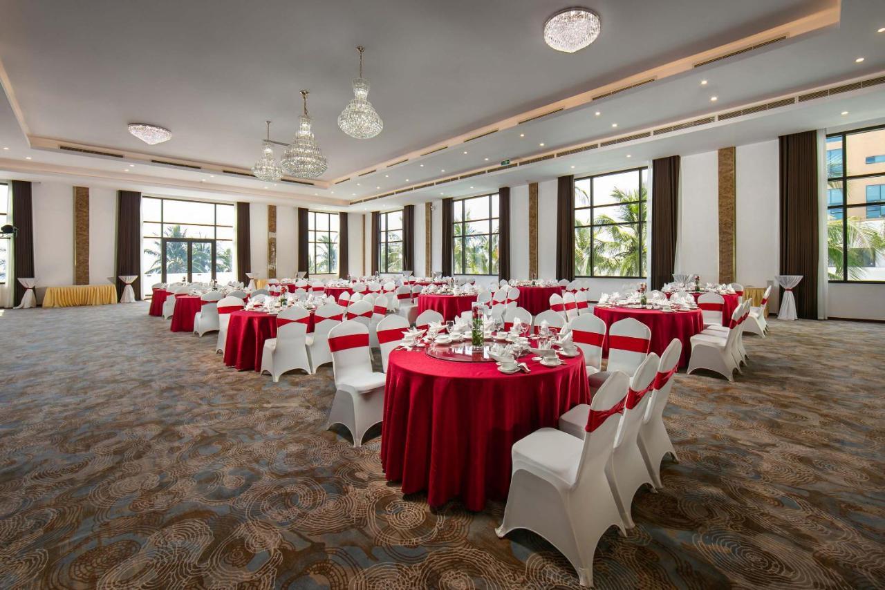 Nesta Hotel Da Nang Exterior foto
